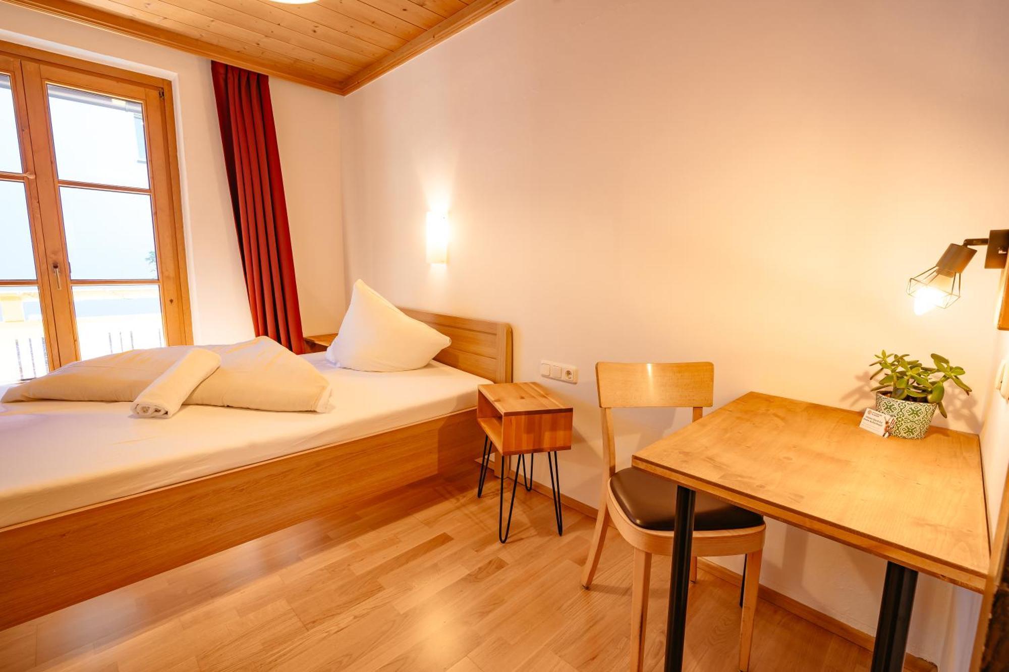 Das Cityhouse Mayrhofen Room photo
