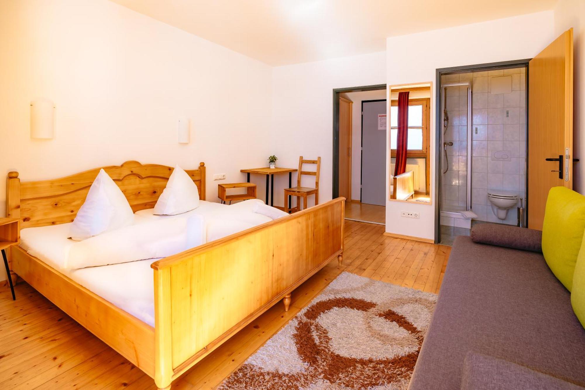 Das Cityhouse Mayrhofen Room photo