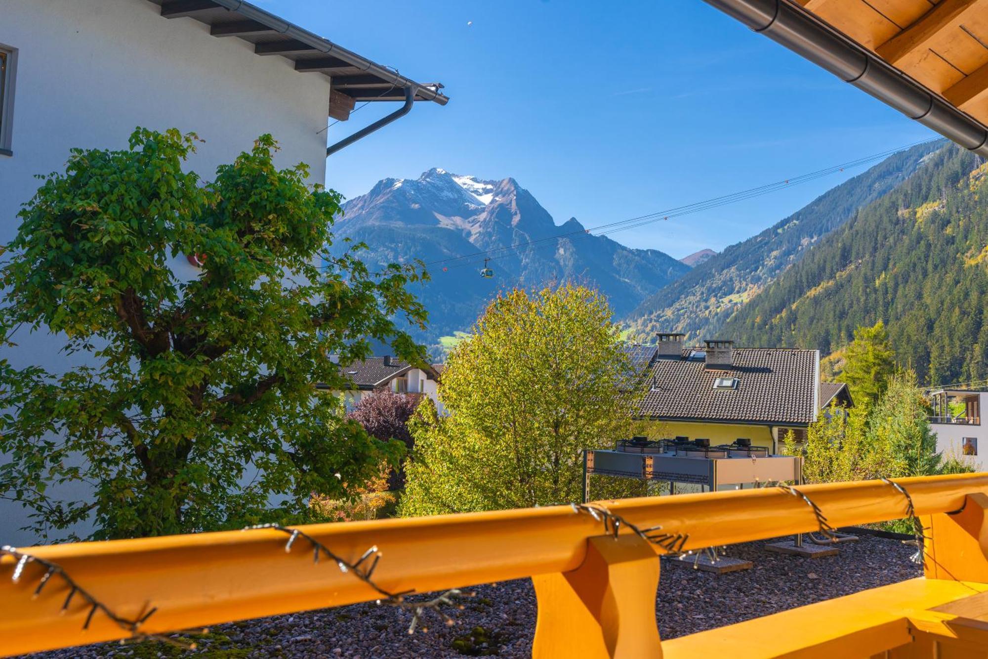 Das Cityhouse Mayrhofen Room photo