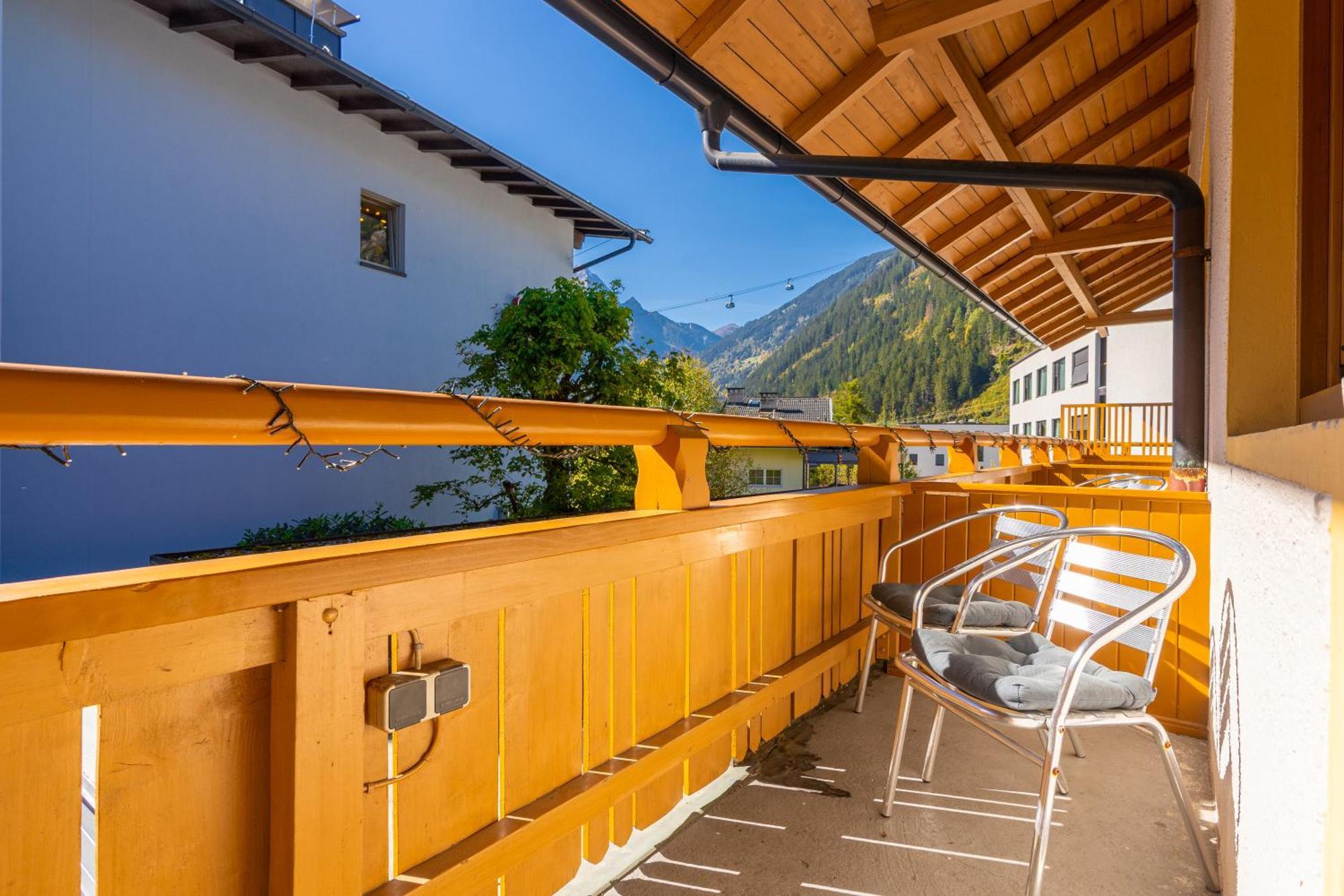 Das Cityhouse Mayrhofen Room photo